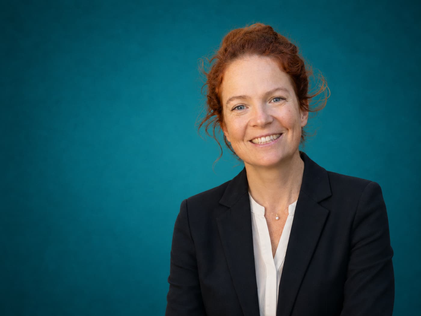 Portrait of Alexandra Horquin, Head of the ESIP Language Studio — French as a Foreign Language Instructor at ESIP Pondicherry